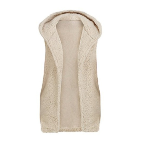 LYLA Chunky Faux Fur White Vest - Picture 6 of 7